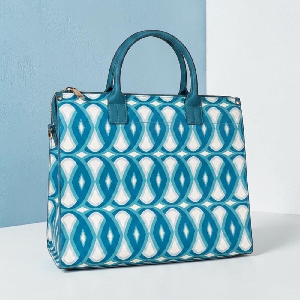 Trina Turk Large Tote NWT Turquoise and White Handbag with Shoulder Strap
